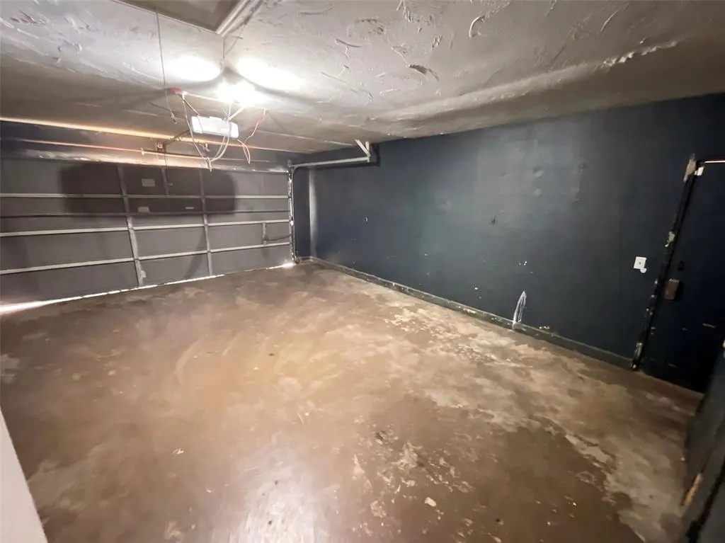 Photo 12 — 729 NW 113th Street, Oklahoma City, OK 73114