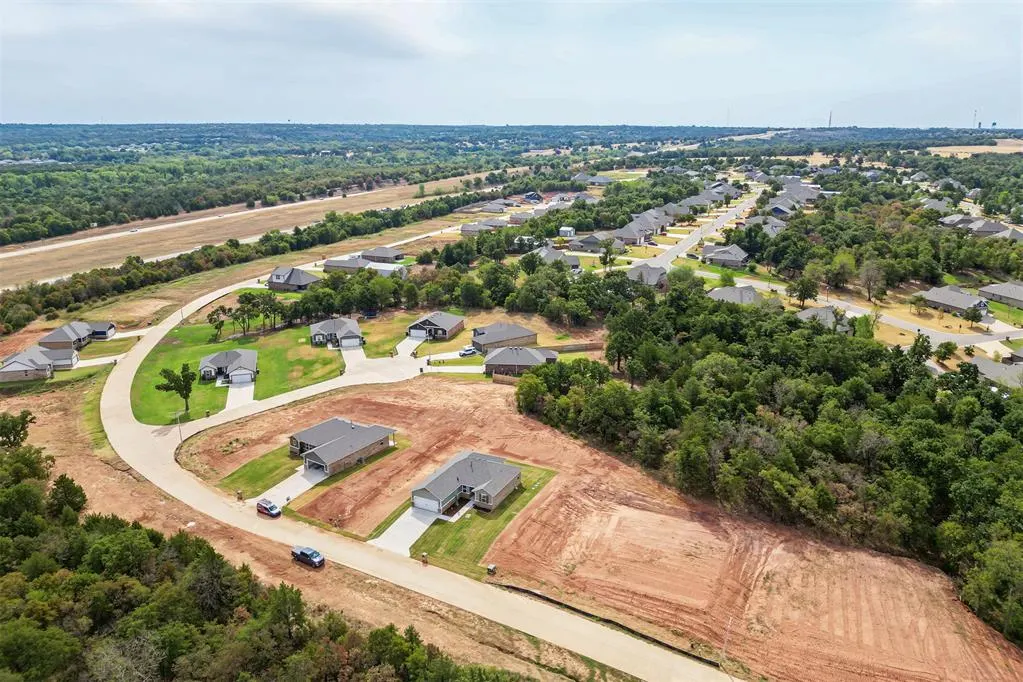Photo 46 — 441 Stella Trail, Guthrie, OK 73044