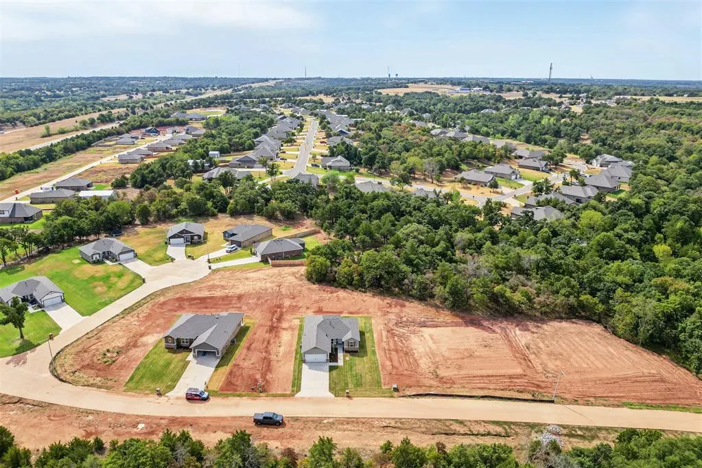 Photo 47 — 441 Stella Trail, Guthrie, OK 73044