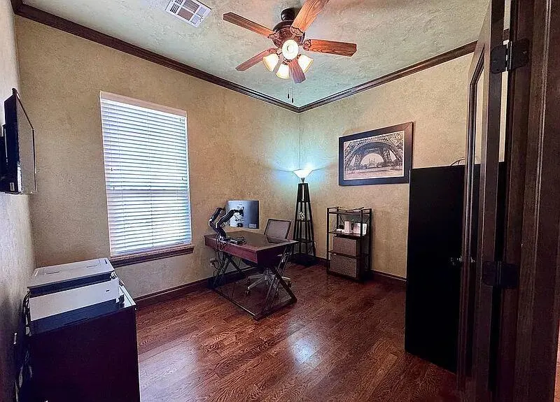 Photo 14 — 12624 Lexington Drive, Oklahoma City, OK 73173