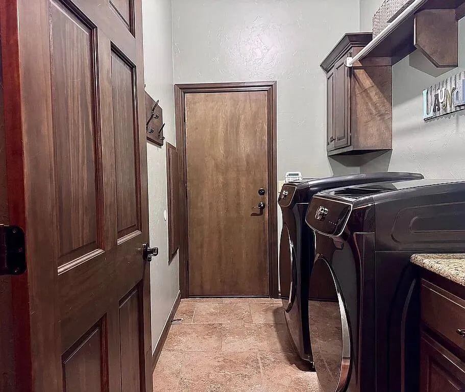 Photo 15 — 12624 Lexington Drive, Oklahoma City, OK 73173