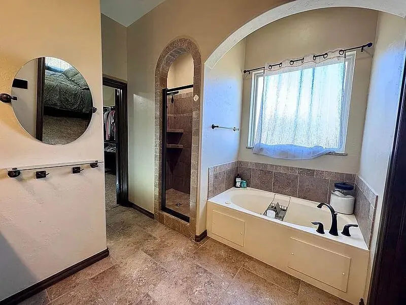Photo 23 — 12624 Lexington Drive, Oklahoma City, OK 73173