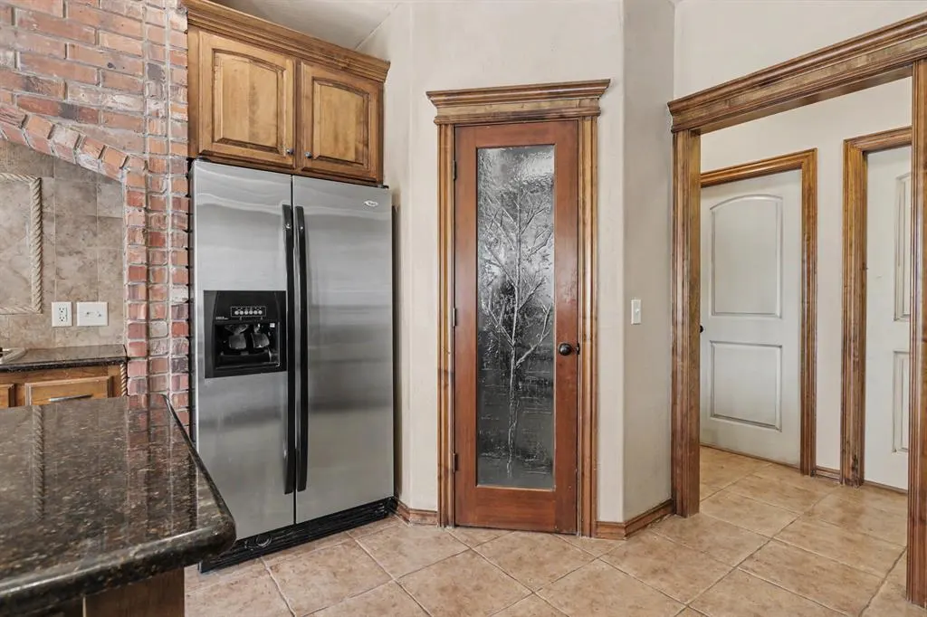 Photo 14 — 16208 Old Oak Drive, Edmond, OK 73013