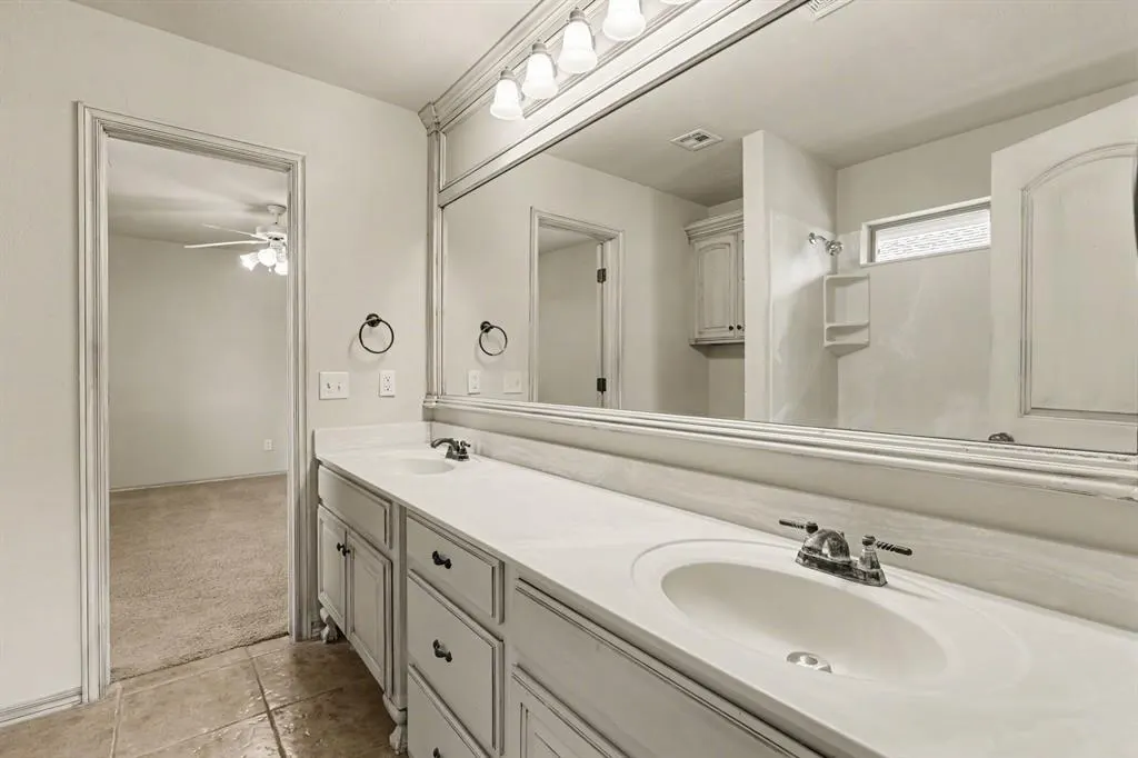 Photo 23 — 16208 Old Oak Drive, Edmond, OK 73013