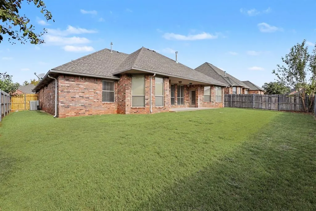 Photo 31 — 16208 Old Oak Drive, Edmond, OK 73013