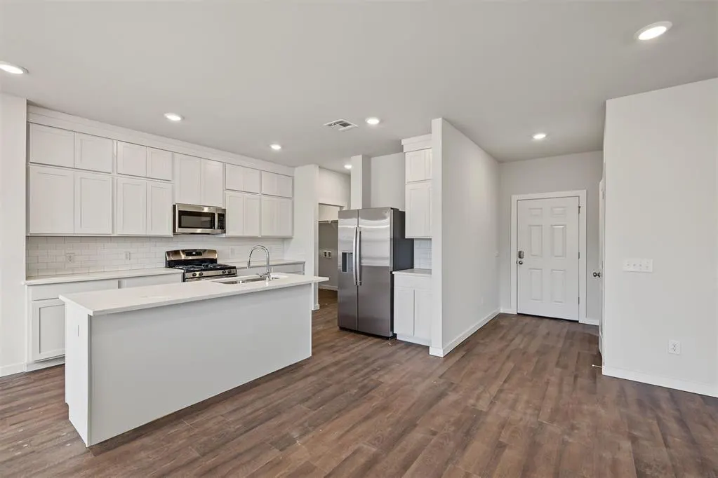 Photo 4 — 548 Stella Trail, Guthrie, OK 73044