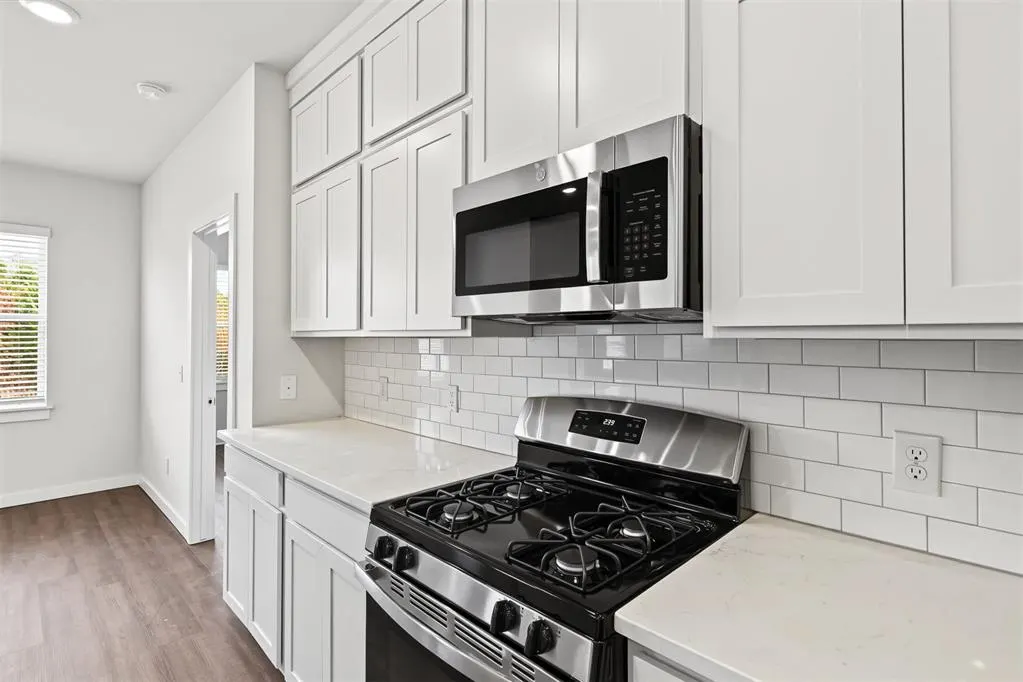 Photo 12 — 548 Stella Trail, Guthrie, OK 73044