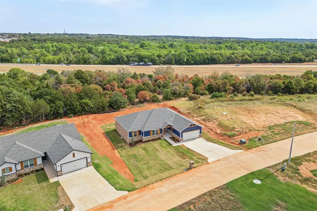 Photo 43 — 548 Stella Trail, Guthrie, OK 73044