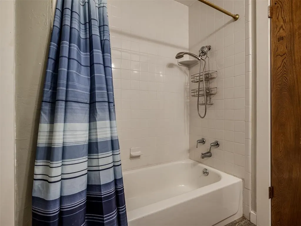 Photo 22 — 1025 E Triplett Road, Guthrie, OK 73044