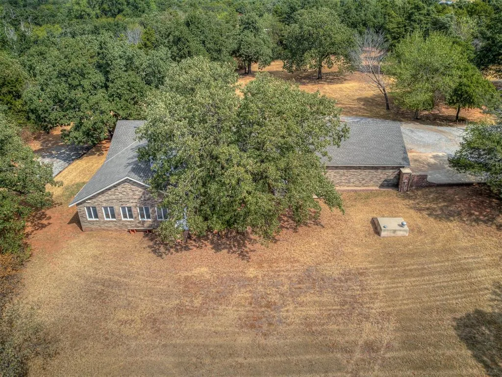 Photo 39 — 1025 E Triplett Road, Guthrie, OK 73044