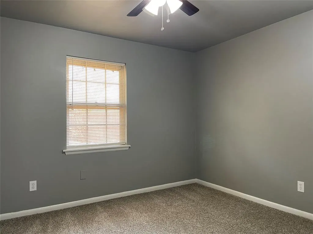 Photo 13 — 9209 Rhythm Road, Midwest City, OK 73130