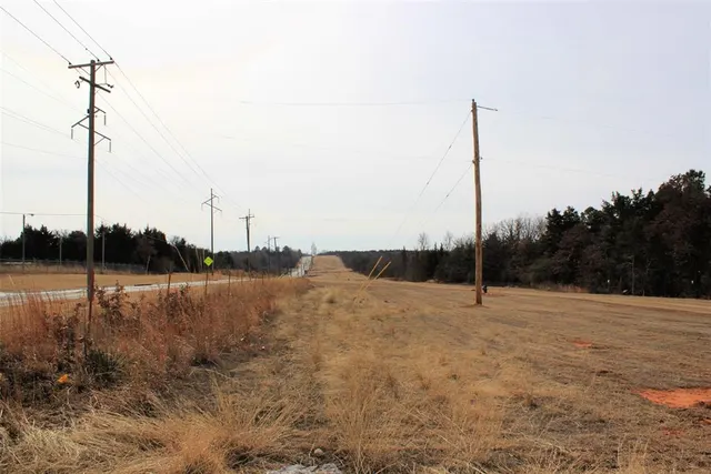 Photo 6 — 6601 S Post Road, Oklahoma City, OK 73150