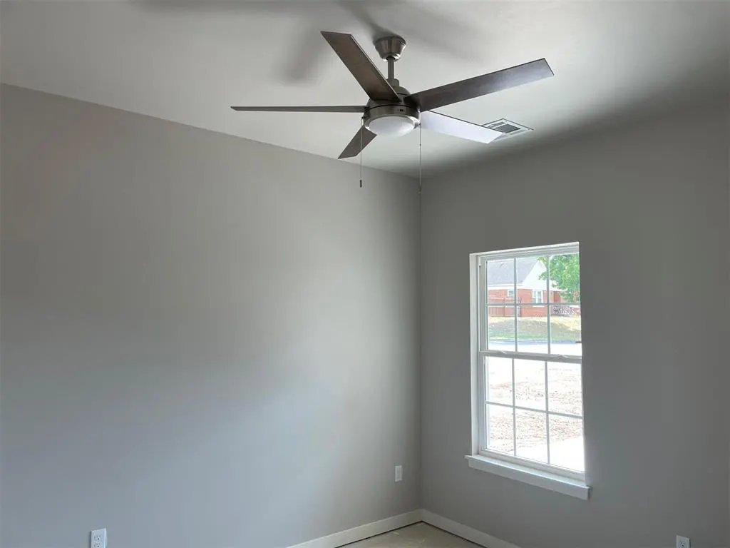 Photo 11 — 202 W Rosa Street, Shawnee, OK 74804