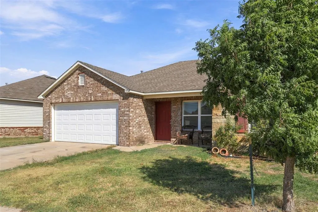 Photo 2 — 1732 Settlers Crossing Boulevard, El Reno, OK 73036