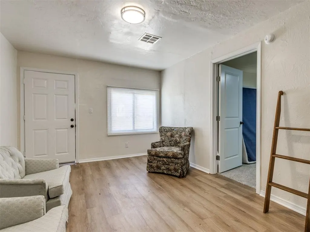 Photo 5 — 6114 Jacks Avenue, Oklahoma City, OK 73149