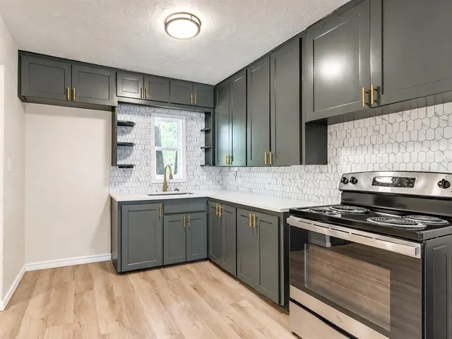 Photo 6 — 6114 Jacks Avenue, Oklahoma City, OK 73149