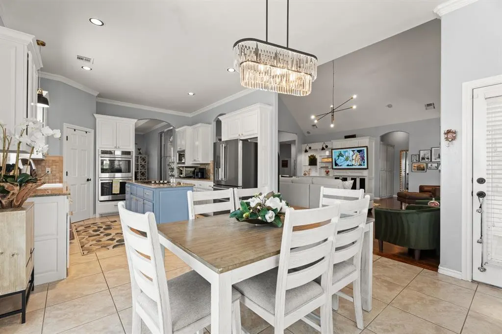 Photo 13 — 1600 Durham Court, Edmond, OK 73013