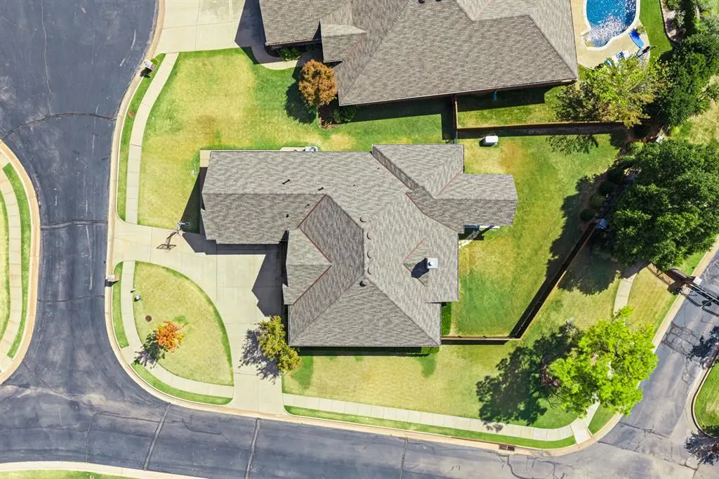 Photo 33 — 1600 Durham Court, Edmond, OK 73013