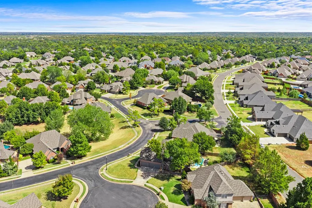 Photo 35 — 1600 Durham Court, Edmond, OK 73013