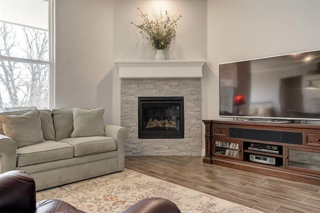 Photo 9 — 8930 Tall Oaks Drive, Guthrie, OK 73044