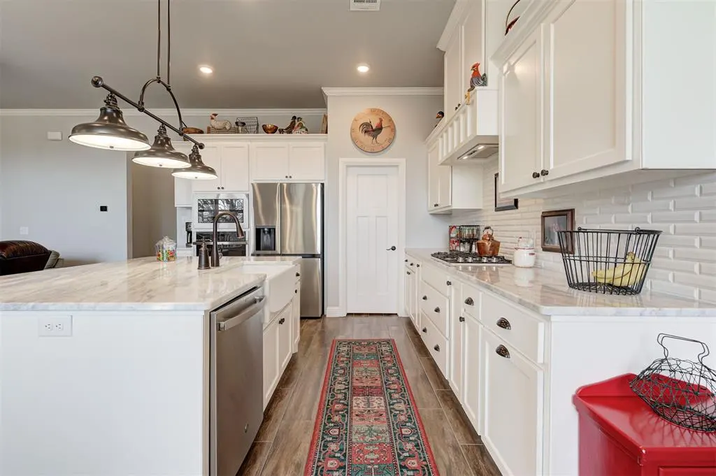 Photo 14 — 8930 Tall Oaks Drive, Guthrie, OK 73044