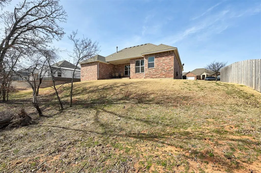 Photo 38 — 8930 Tall Oaks Drive, Guthrie, OK 73044