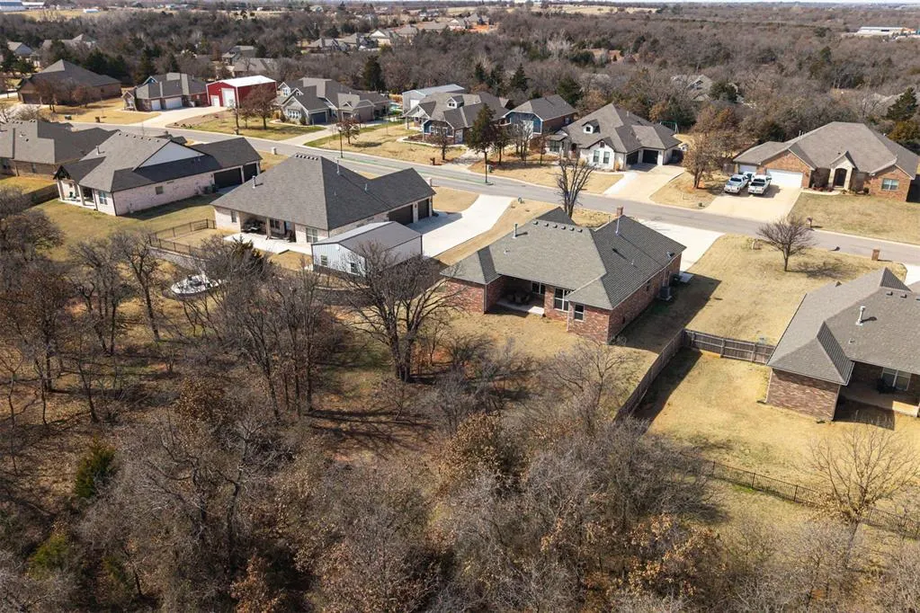 Photo 45 — 8930 Tall Oaks Drive, Guthrie, OK 73044