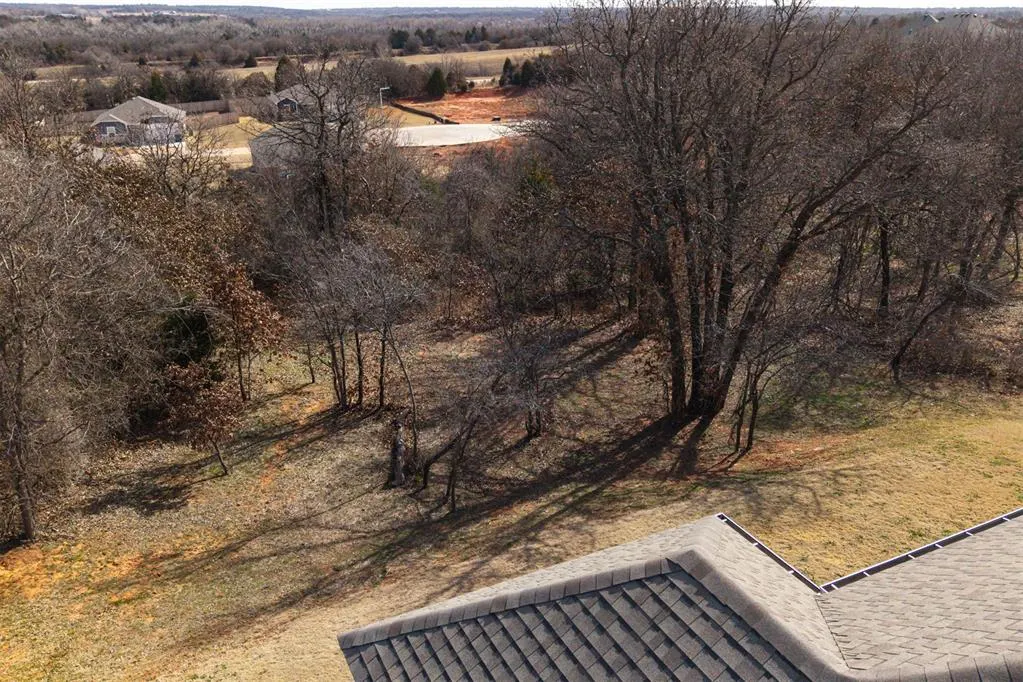 Photo 47 — 8930 Tall Oaks Drive, Guthrie, OK 73044