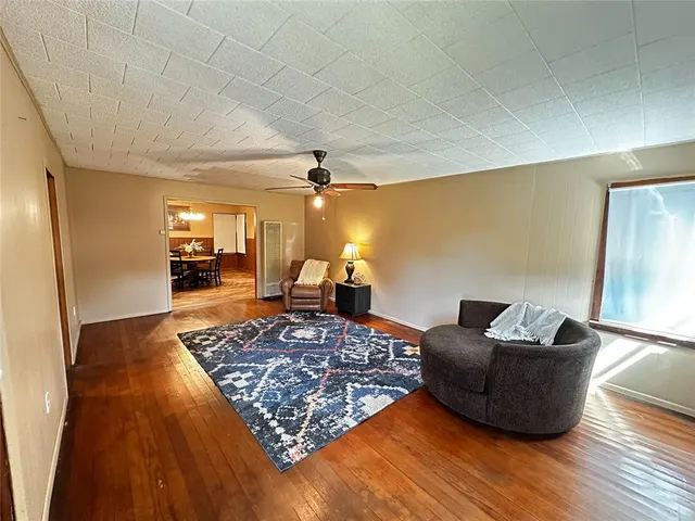 Photo 2 — 306 S 4th Street, Hammon, OK 73650