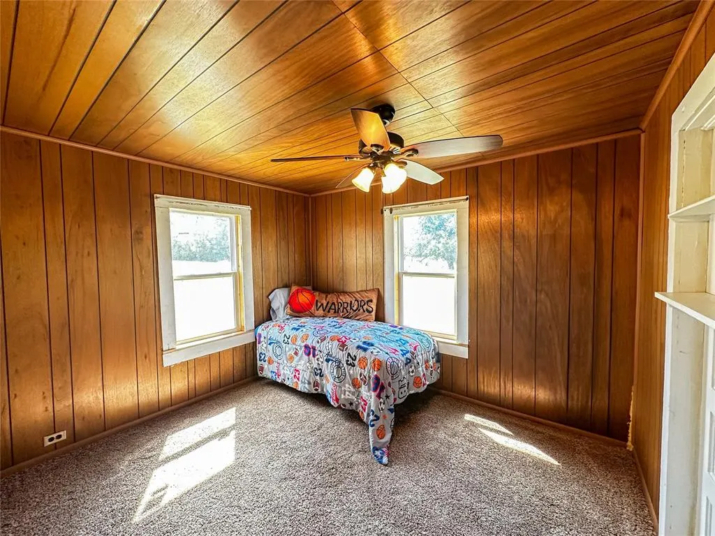 Photo 9 — 306 S 4th Street, Hammon, OK 73650