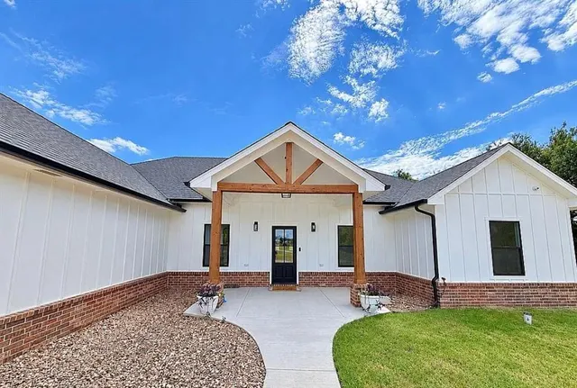 Photo 5 — 12524 E County Road 1540, Lindsay, OK 73052