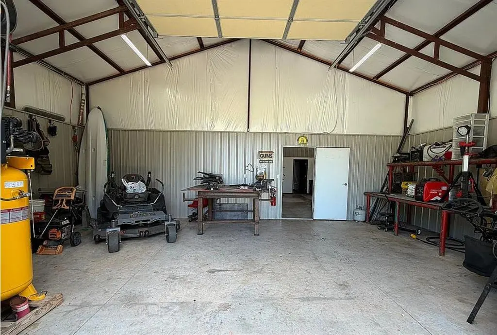 Photo 21 — 12524 E County Road 1540, Lindsay, OK 73052