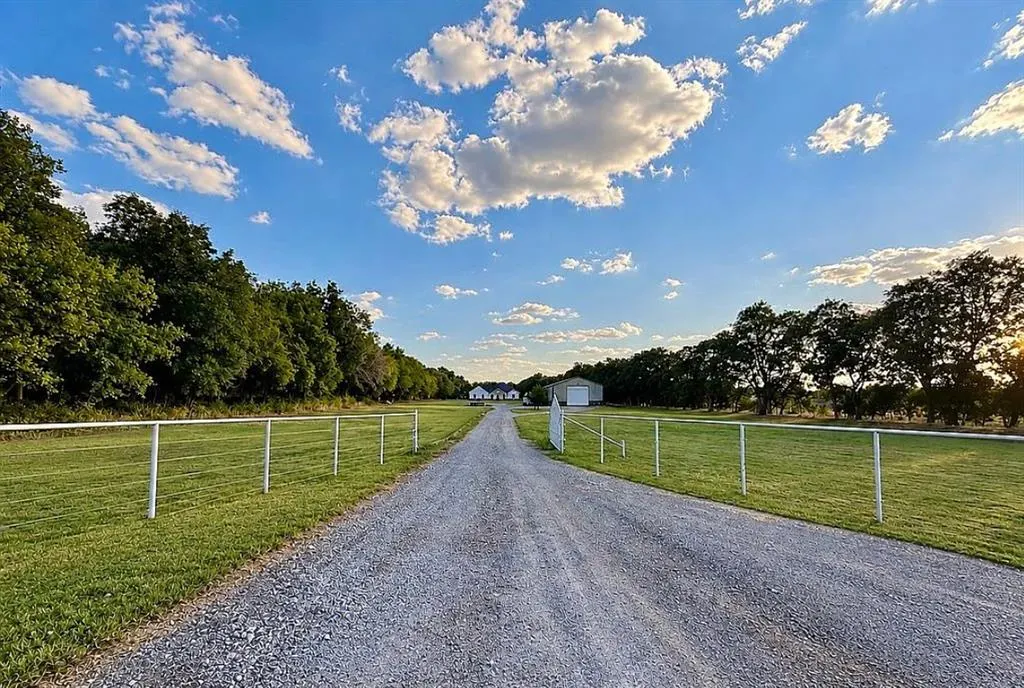 Photo 22 — 12524 E County Road 1540, Lindsay, OK 73052