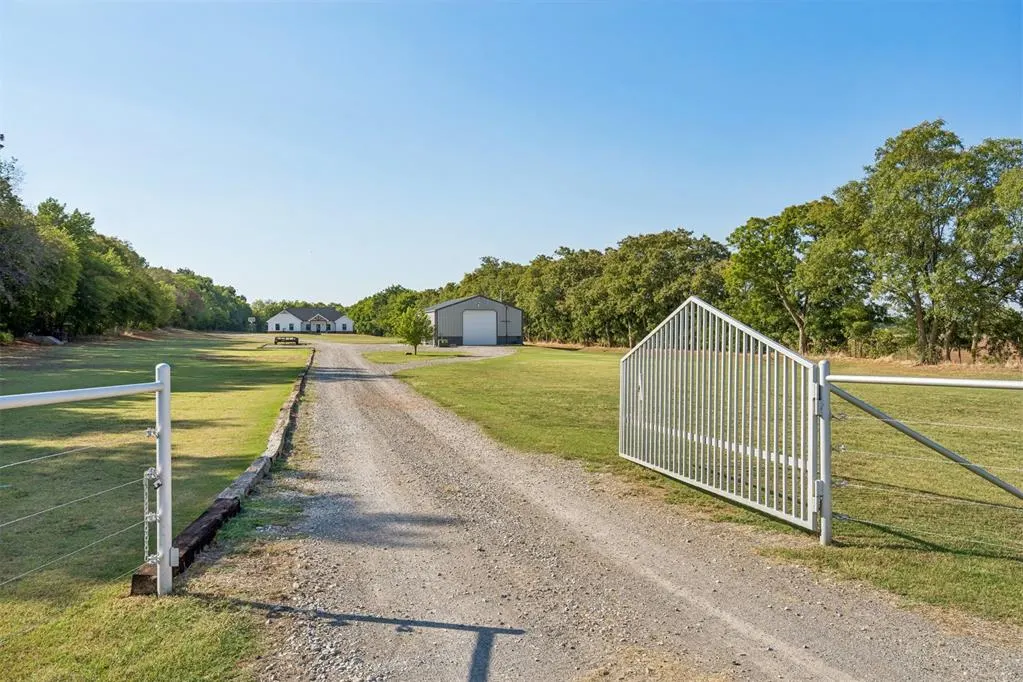 Photo 49 — 12524 E County Road 1540, Lindsay, OK 73052