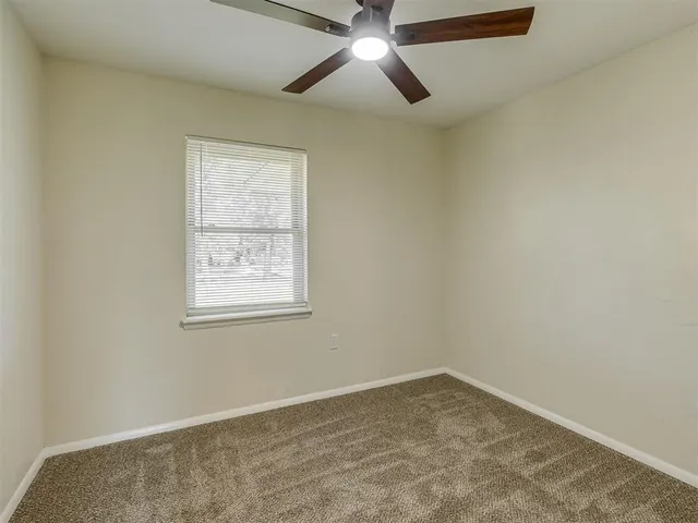 Photo 7 — 240 N Bobby Mankin Drive, Choctaw, OK 73020