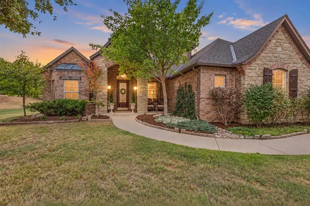 Front exterior — 9209 Paseo Del Vita, Oklahoma City, OK 73131
