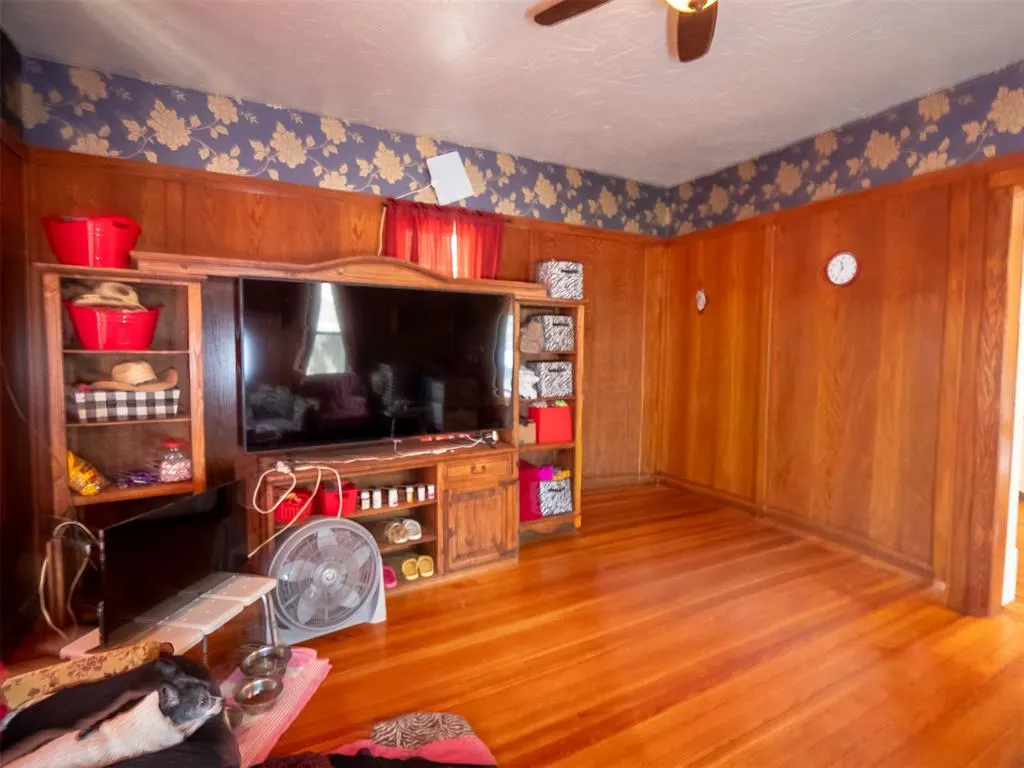 Photo 22 — 307 E Main Street, Tecumseh, OK 74873