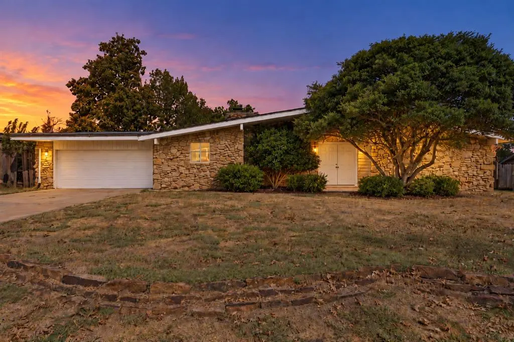 Front exterior — 3709 NW 68th Street, Oklahoma City, OK 73116