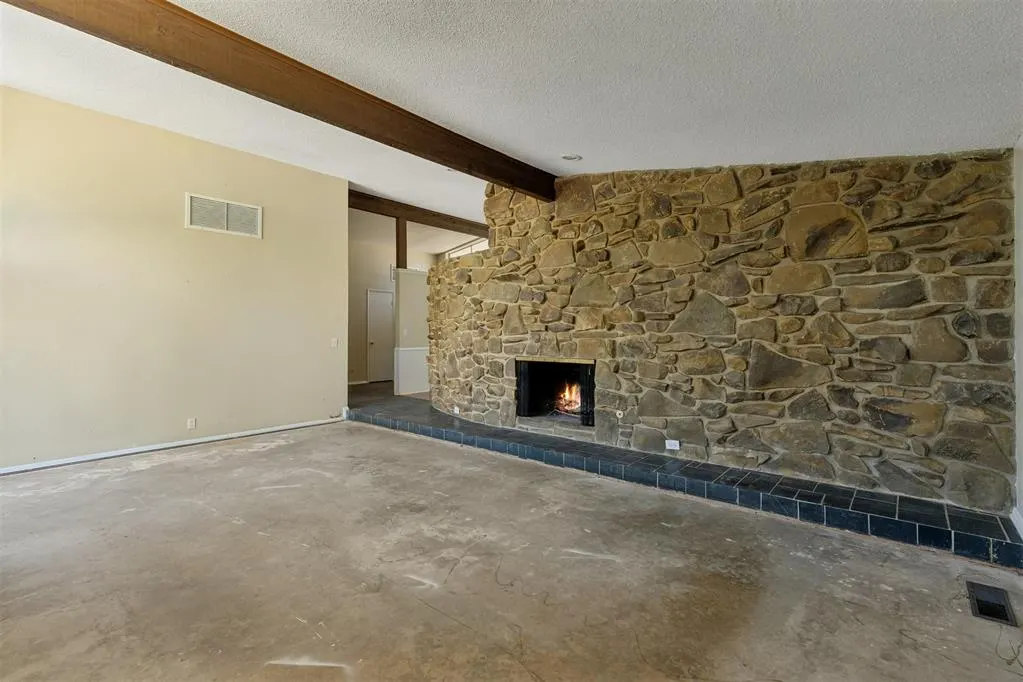 Photo 4 — 3709 NW 68th Street, Oklahoma City, OK 73116