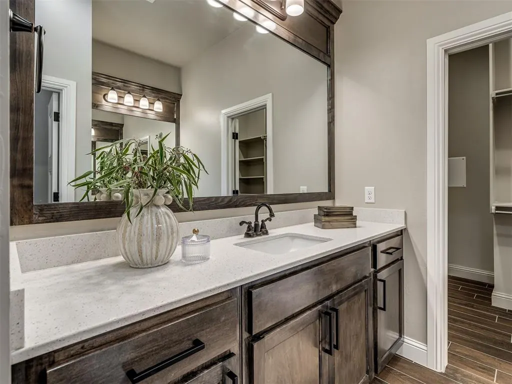 Photo 17 — 9024 NE 141st Street, Jones, OK 73049