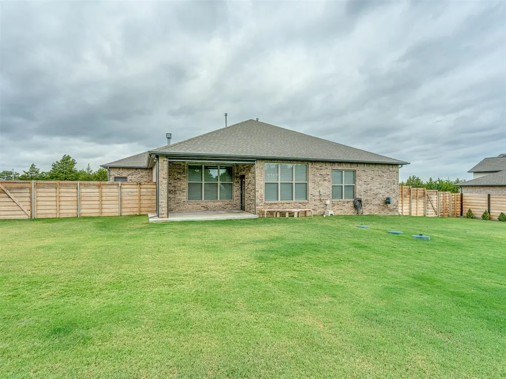 Photo 38 — 9024 NE 141st Street, Jones, OK 73049