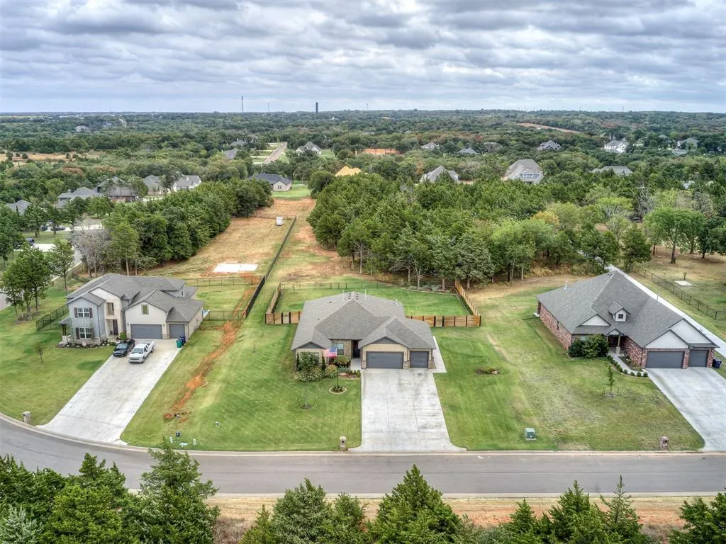 Photo 49 — 9024 NE 141st Street, Jones, OK 73049