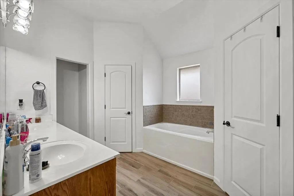 Photo 26 — 1301 S Morgan Road, Mustang, OK 73064