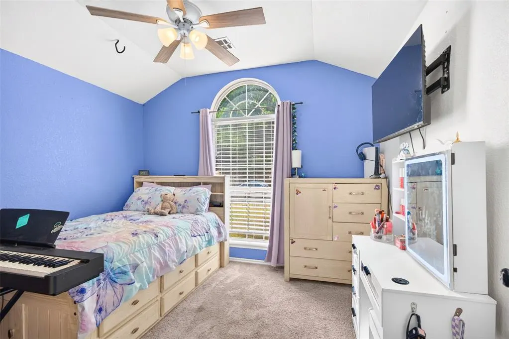 Photo 15 — 10221 Bradford Way, Yukon, OK 73099