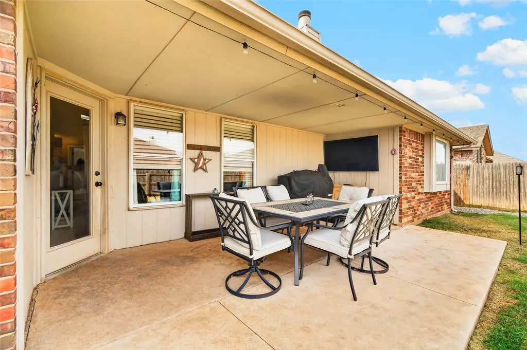 Photo 24 — 10221 Bradford Way, Yukon, OK 73099