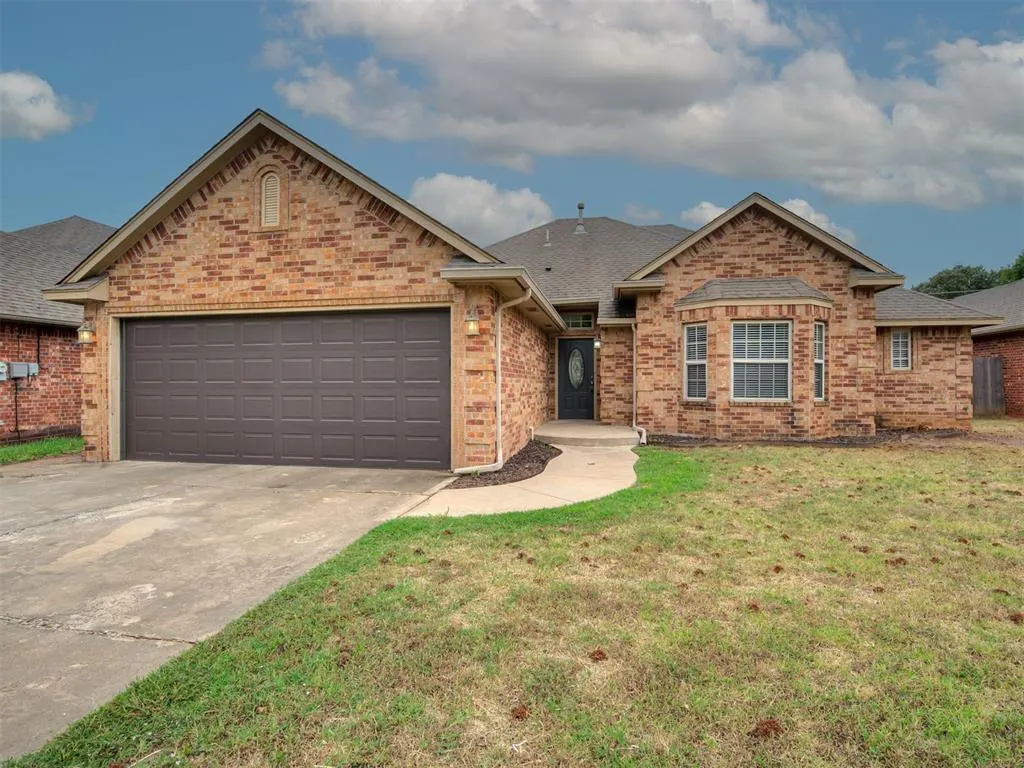 Front exterior — 2308 Naples Way, Edmond, OK 73034