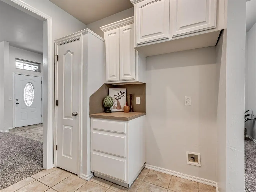 Photo 10 — 2308 Naples Way, Edmond, OK 73034