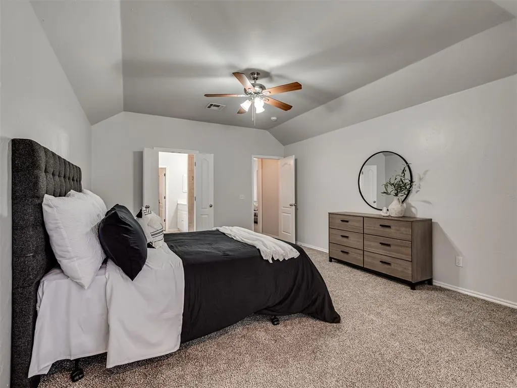 Photo 15 — 2308 Naples Way, Edmond, OK 73034