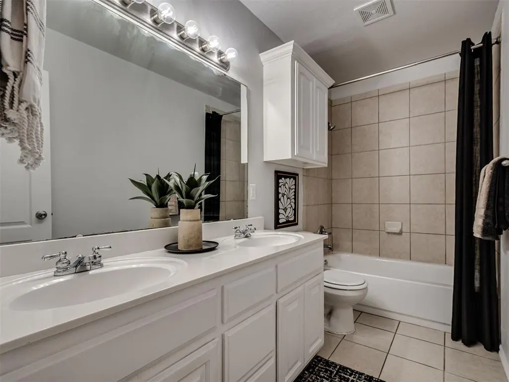 Photo 23 — 2308 Naples Way, Edmond, OK 73034