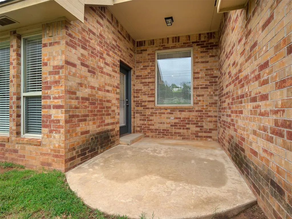Photo 35 — 2308 Naples Way, Edmond, OK 73034